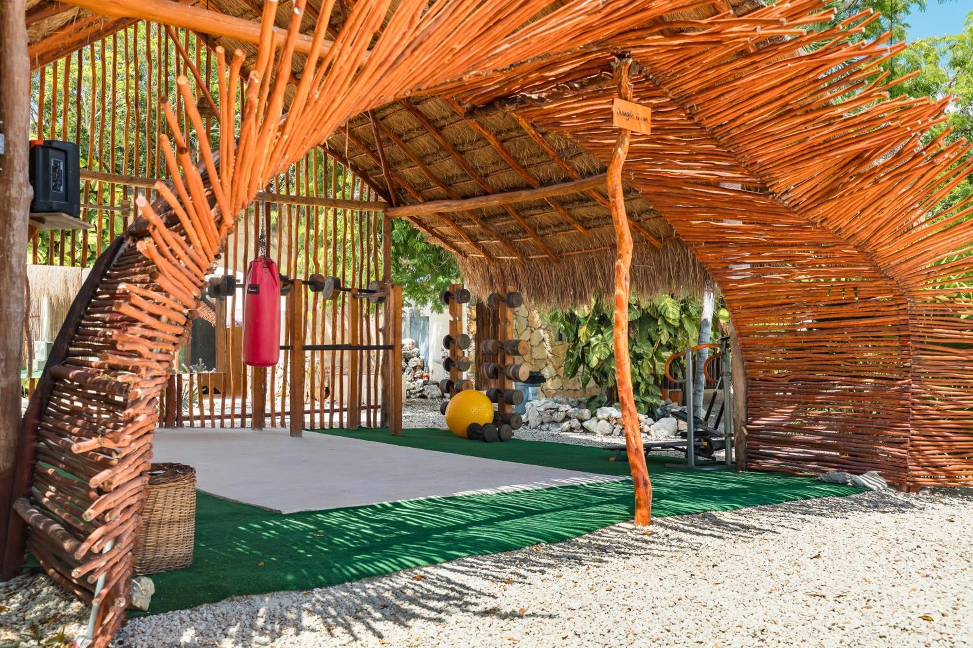 Hotel Xhule